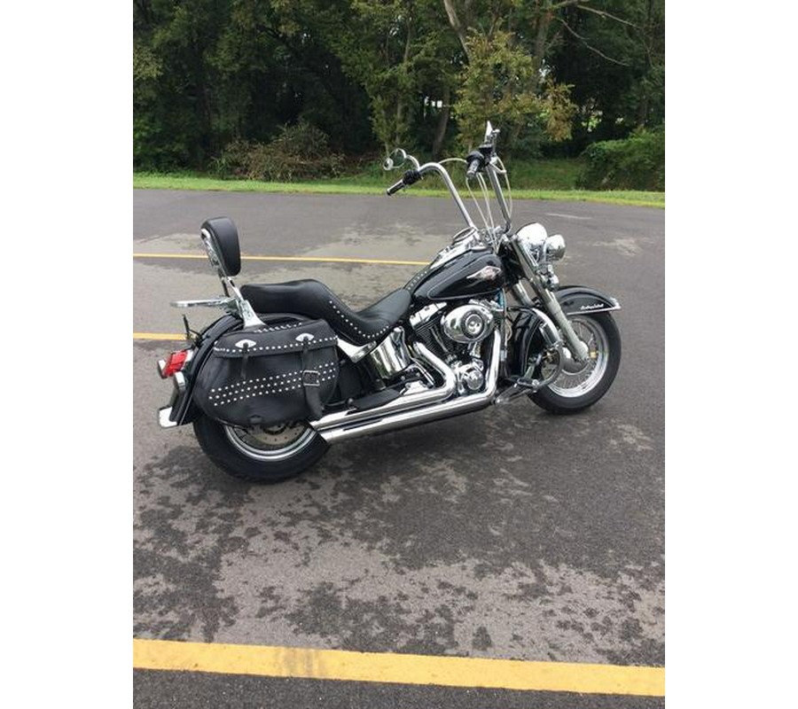 2015 Harley-Davidson® FLSTC - Heritage Softail® Classic