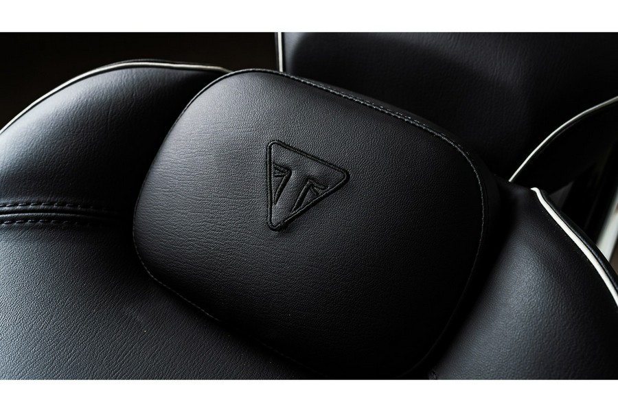 2025 Triumph Bonneville Speedmaster