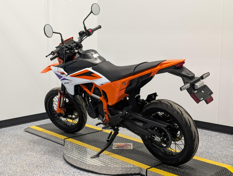 2026 KTM SMC 390 R