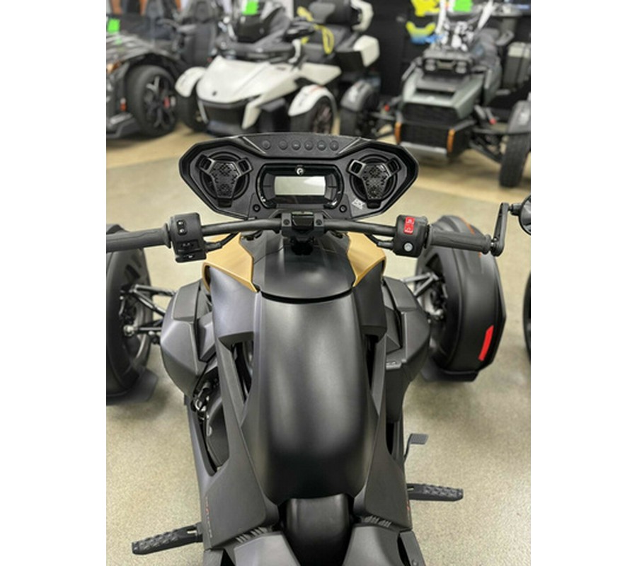 2025 Can-AM RD RYKER 900 CALI