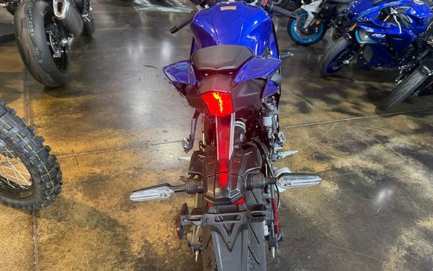 2022 Yamaha YZF R7