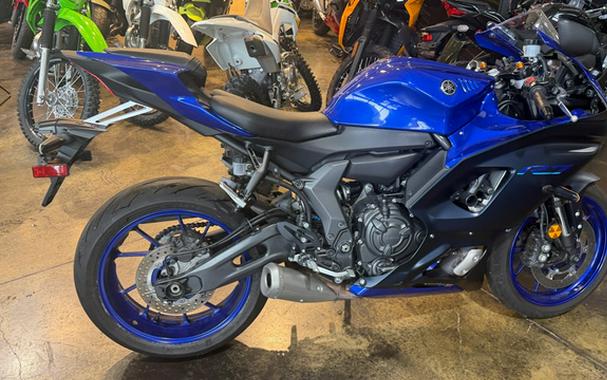 2022 Yamaha YZF R7