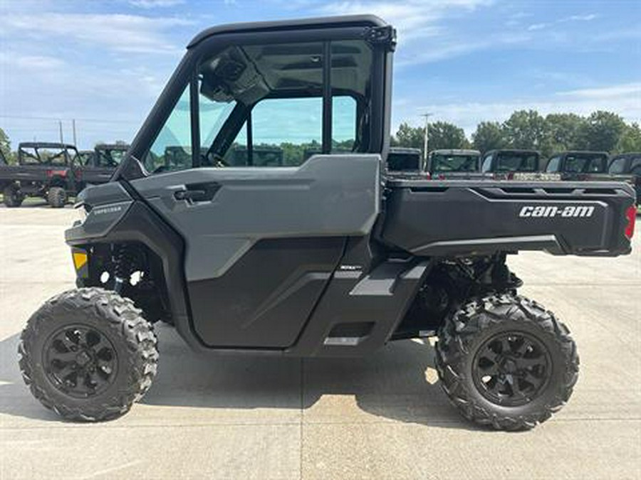 2027 Can-Am Defender DPS CAB HD9
