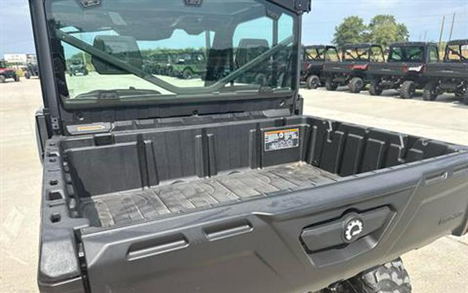 2027 Can-Am Defender DPS CAB HD9