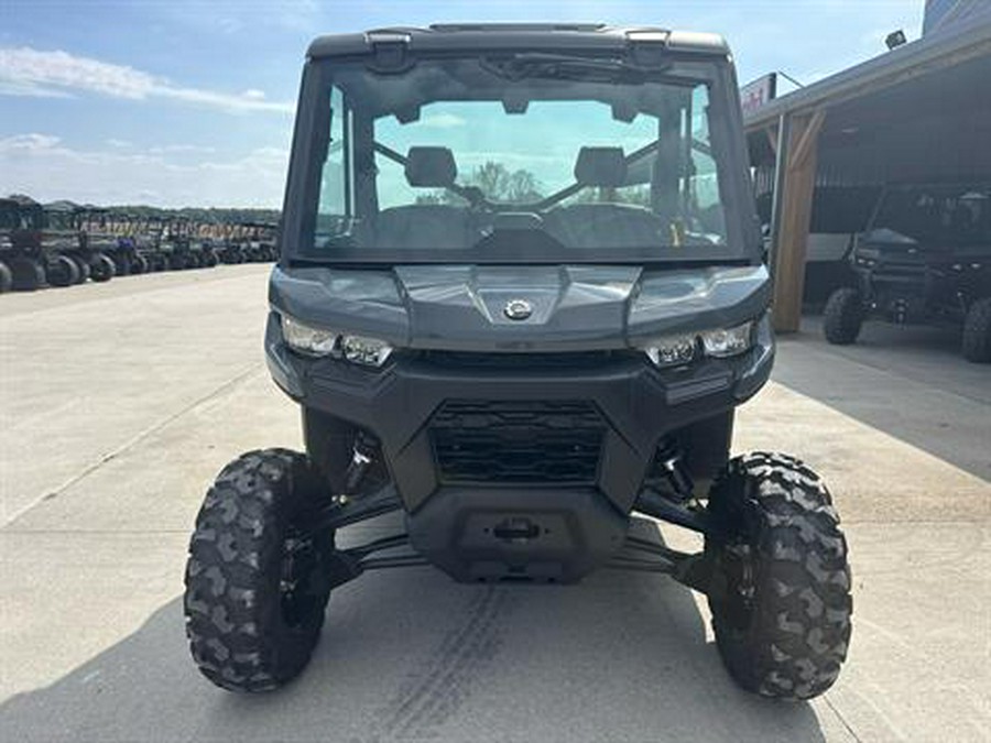 2027 Can-Am Defender DPS CAB HD9