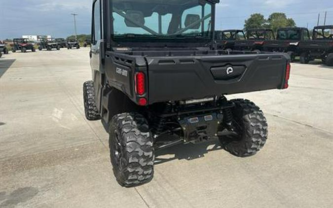 2027 Can-Am Defender DPS CAB HD9