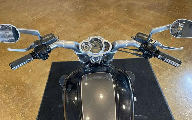 2015 Harley-Davidson V-Rod VRSCF - Muscle