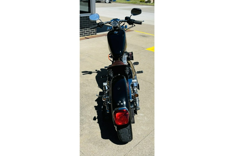 2001 Harley-Davidson® XL 883 C SPORTSTER