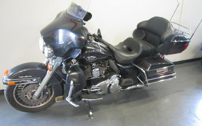 2009 Harley-Davidson® FLHTCU - Ultra Classic® Electra Glide®