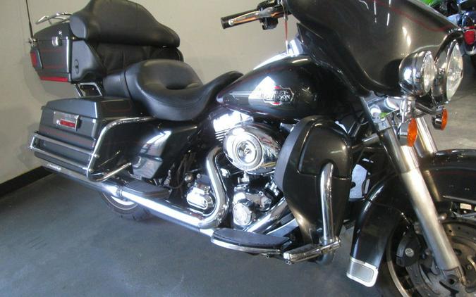 2009 Harley-Davidson® FLHTCU - Ultra Classic® Electra Glide®