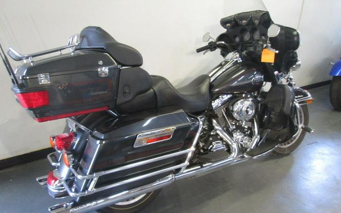 2009 Harley-Davidson® FLHTCU - Ultra Classic® Electra Glide®