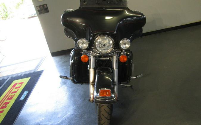 2009 Harley-Davidson® FLHTCU - Ultra Classic® Electra Glide®