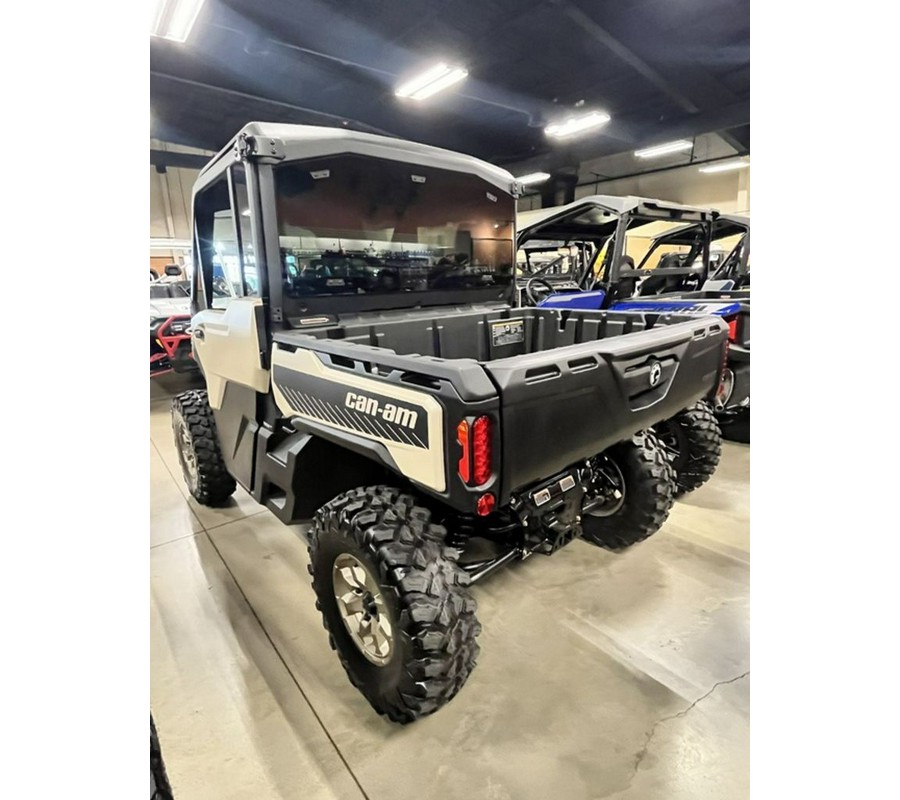 2025 Can-Am™ Defender Limited HD10