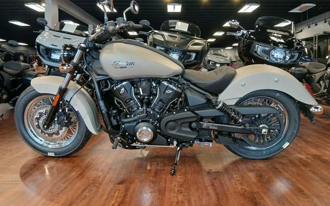 2025 Indian Scout Classic Limited Silver Quartz Smoke