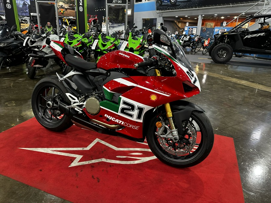 2024 Ducati PANIGALE V2 BAYLISS 1ST CHAMPIONSHIP 20TH ANNIVERSARY