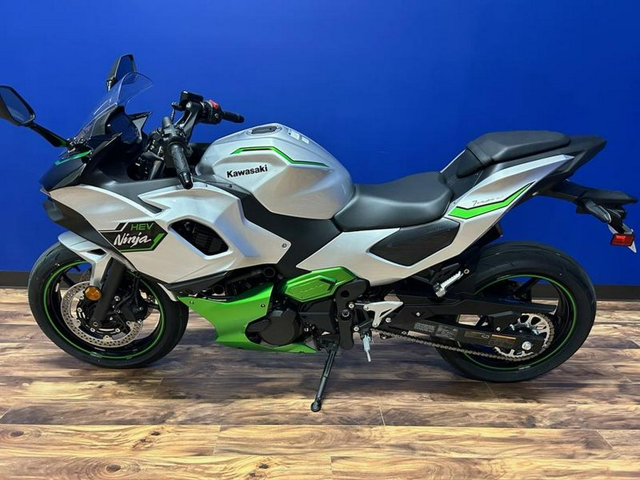 2024 Kawasaki Ninja® 7 Hybrid ABS