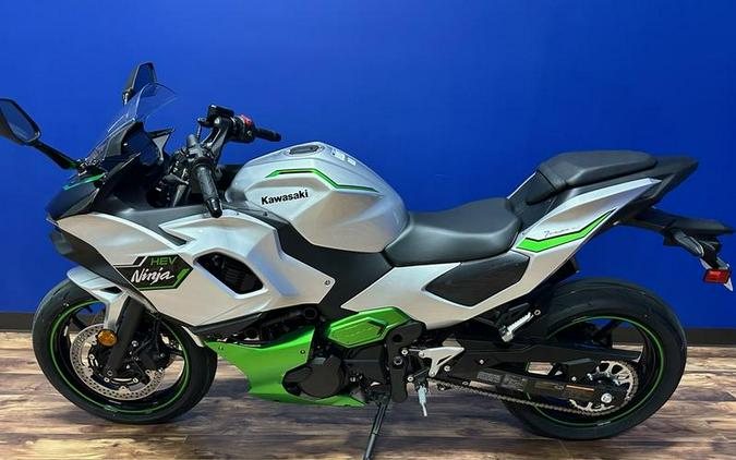 2024 Kawasaki Ninja® 7 Hybrid ABS