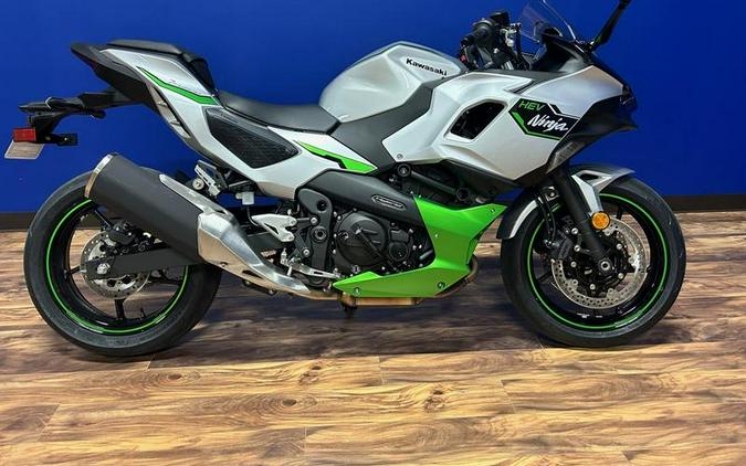 2024 Kawasaki Ninja® 7 Hybrid ABS