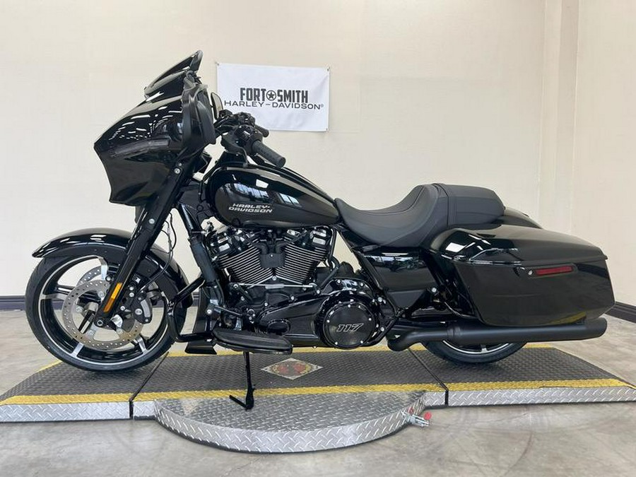 2024 Harley-Davidson® FLHX - Street Glide®