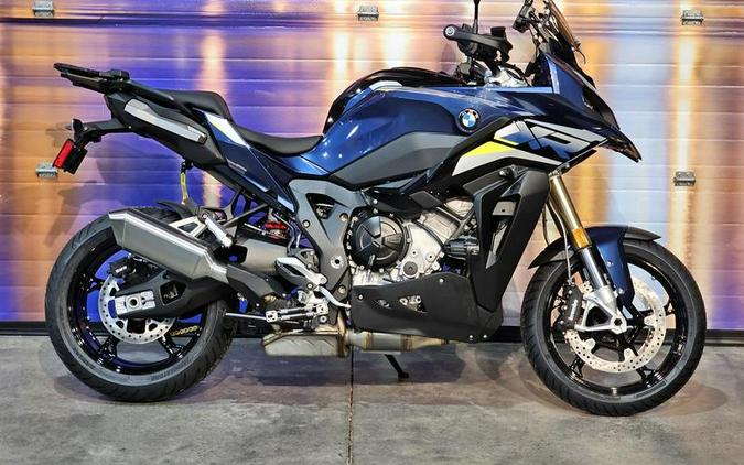 2024 BMW S 1000 XR Gravity Blue Metallic