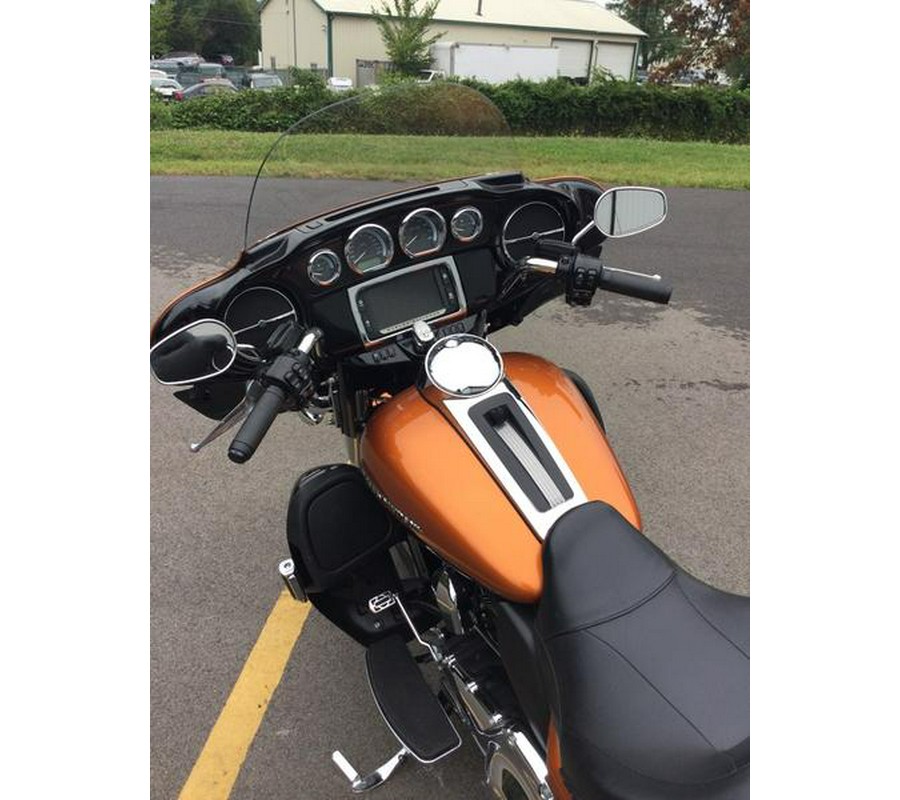 2016 Harley-Davidson® FLHTK - Ultra Limited