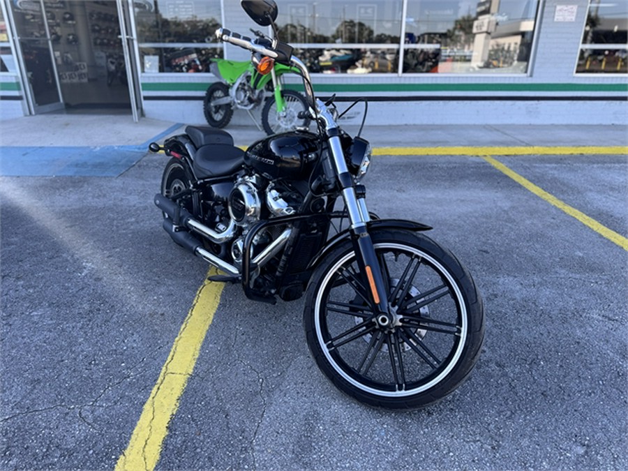 2018 Harley-Davidson Softail Breakout