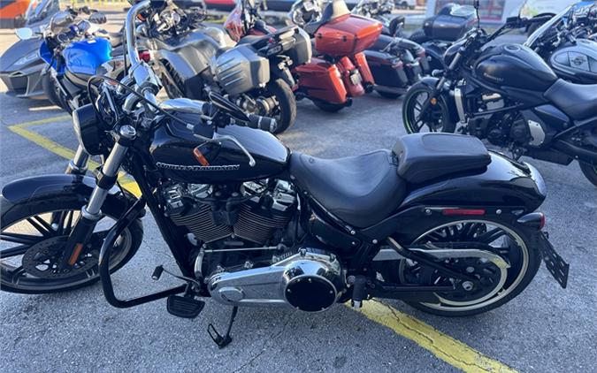 2018 Harley-Davidson Softail Breakout