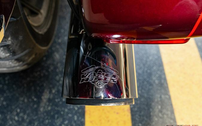 2017 Harley-Davidson® ULTRA LIMITED 107CI (LOW MILES)