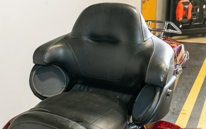 2017 Harley-Davidson® ULTRA LIMITED 107CI (LOW MILES)