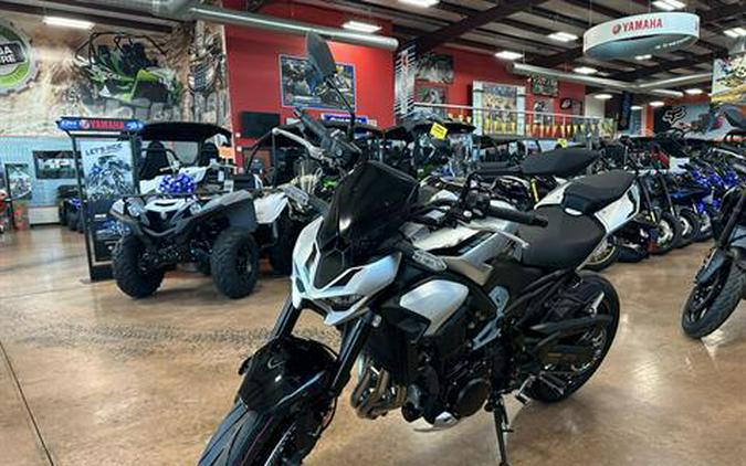 2025 Kawasaki Z900 ABS