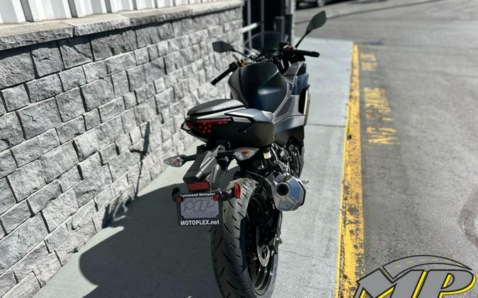 2026 Kawasaki Ninja® 500 ABS