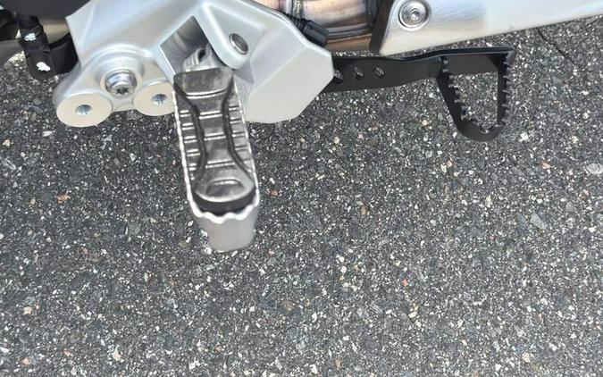 2026 BMW F 800 GS Light White