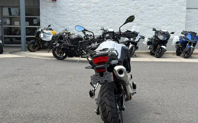 2026 BMW F 800 GS Light White