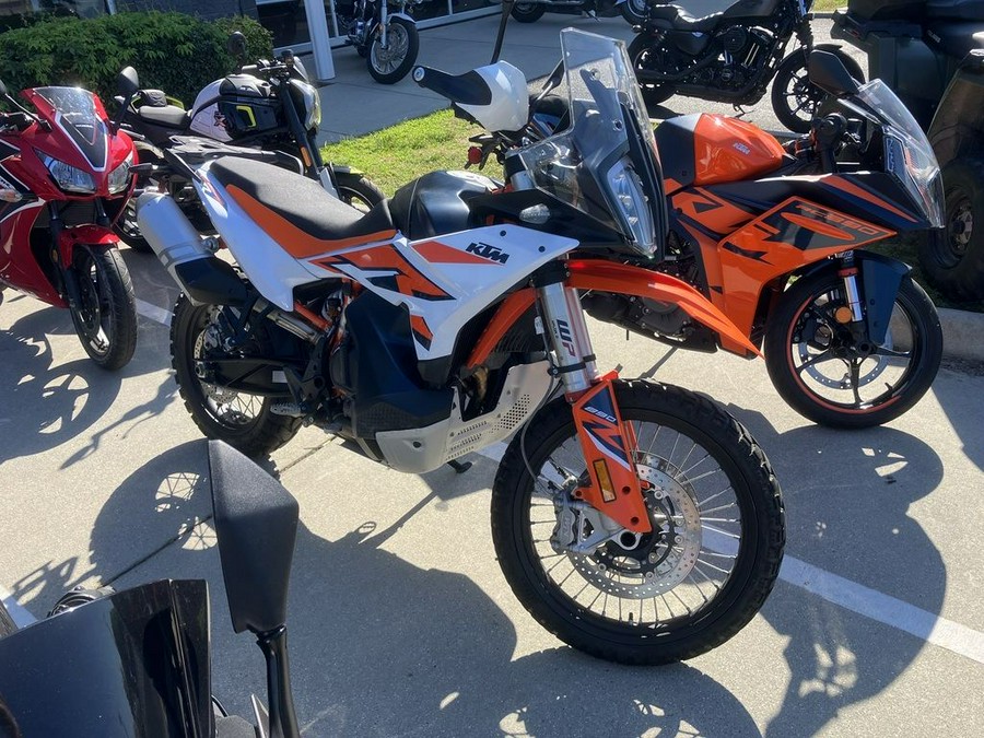 2023 KTM 890 Adventure R