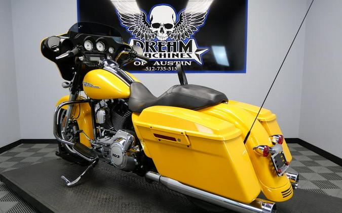 2013 Harley-Davidson® FLHX - Street Glide®