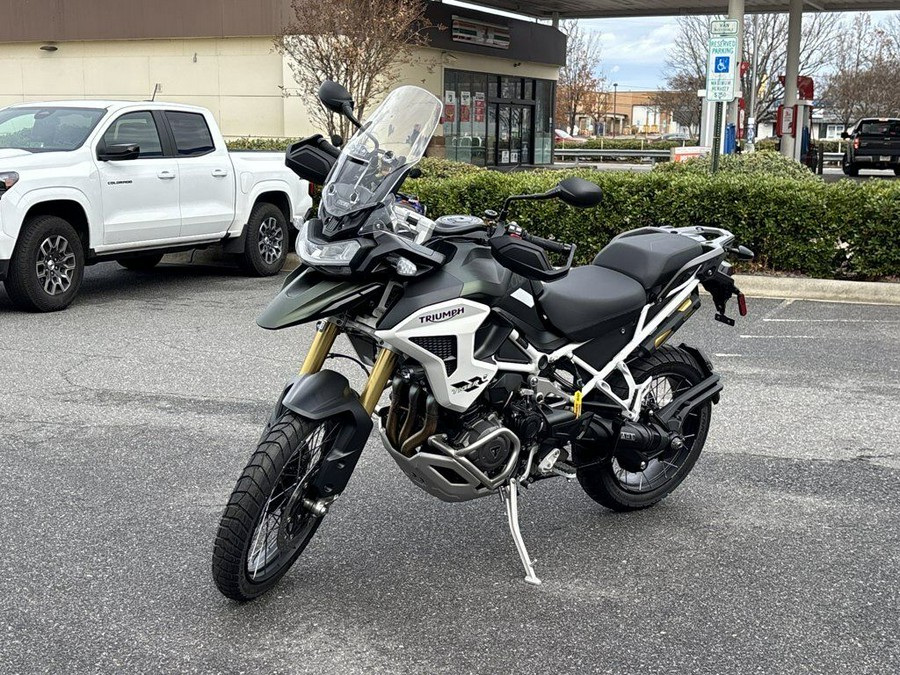 2025 Triumph Tiger 1200 Rally Pro Matt Khaki Green