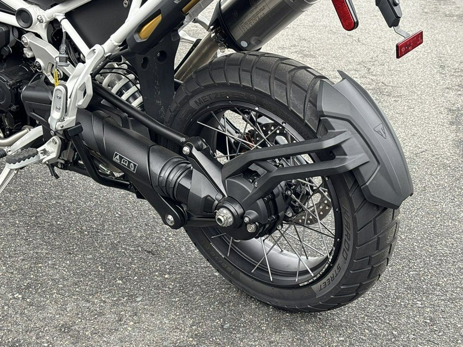 2025 Triumph Tiger 1200 Rally Pro Matt Khaki Green