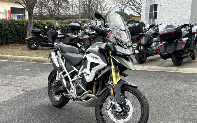 2025 Triumph Tiger 1200 Rally Pro Matt Khaki Green