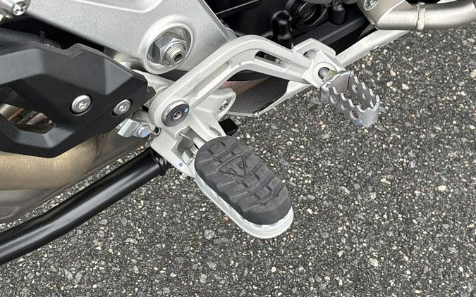 2025 Triumph Tiger 1200 Rally Pro Matt Khaki Green