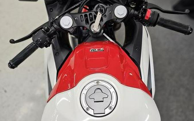 2026 Yamaha YZF-R3 70th Anniversary Edition