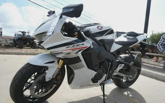 2026 HONDA CBR1000RR