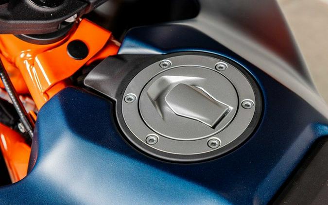 2027 KTM Adventure 890 R Rally