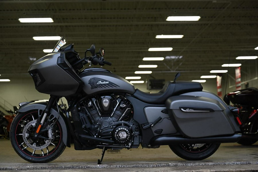 2023 Indian Motorcycle® Challenger® Dark Horse® Titanium Smoke