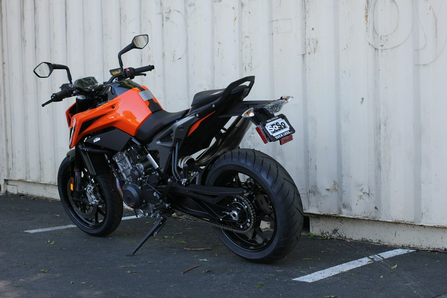 2024 KTM 790 Duke