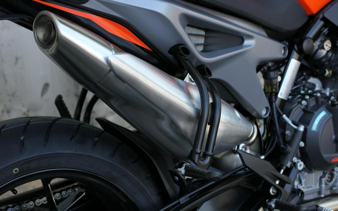 2024 KTM 790 Duke