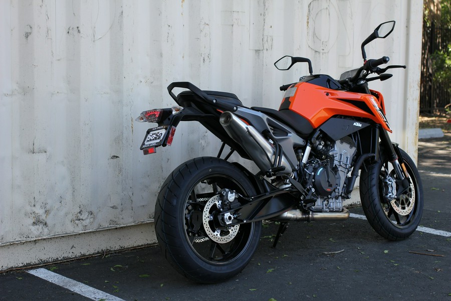 2024 KTM 790 Duke