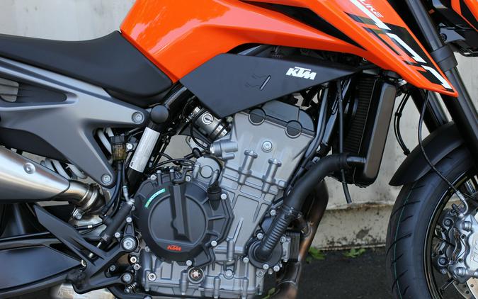 2024 KTM 790 Duke