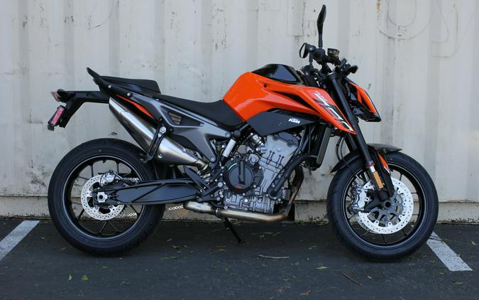 2024 KTM 790 Duke