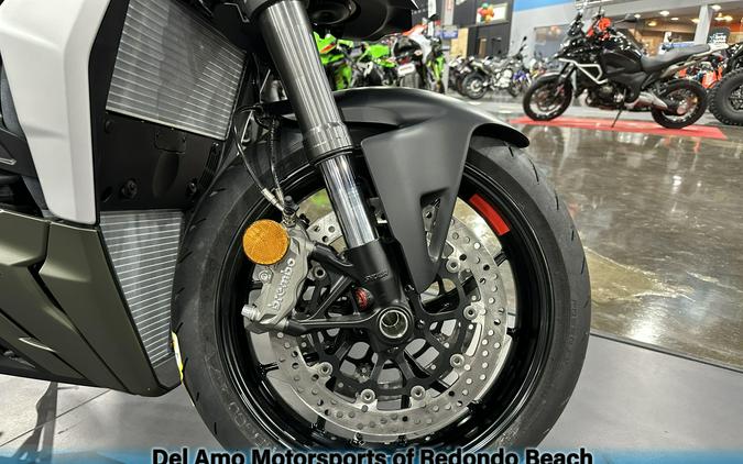 2024 Ducati STREETFIGHTER V2