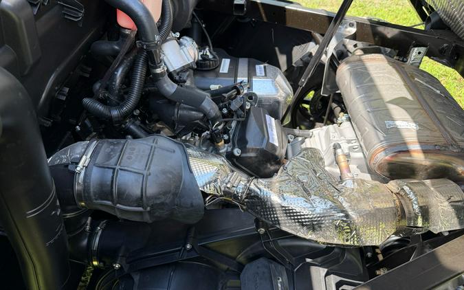 2025 Can-Am Defender MAX DPS HD9